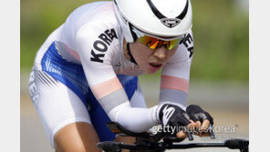 [AG] 女 사이클, 단체추발서 금메달… 나아름 3관왕