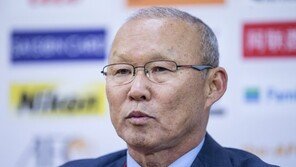 [내가 왜 떴게?] 한국관광객들, 베트남에서 국빈대접…4강에서 져도 토라지지 않기 外