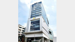 “지역에 특화된 쇼핑몰로 승부”… ‘AK& 홍대’ 31일 첫 오픈