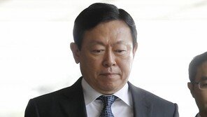 檢, 신동빈에 징역 14년·벌금 1000억 구형…“재벌 위한 특별법 따로 없어”