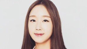 한수민 손동작, 비난받아 마땅하지만…일각에선 “적당히 하자” 