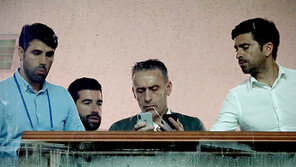 ‘빠른 적응‘ 벤투, “K리그 관전 중 휴대폰만 본다? 천만에…”