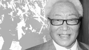 배우 정일모, ‘주먹계 큰형님’ 조창조 출판기념회 참석…무슨 인연?