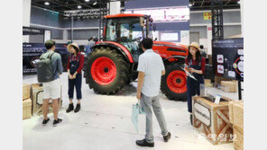 스스로 밭 가는 트랙터… 모종 접목 로봇… 첨단영농 활짝