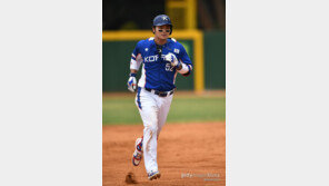 [AG] ‘한일전 야구’ 박병호, 3회 1점 홈런… 4G 연속 대포