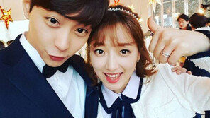 [연예뉴스 HOT5] ‘월계수 양복점’ 현우·표예진 교제중