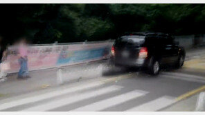 인천 자유공원 차량난동 50대 체포…경찰 “횡설수설 진술”