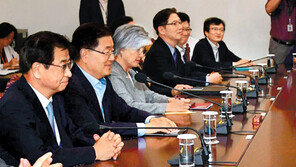 文대통령 친서 휴대한 대북특사단, 특별기 타고 평양행