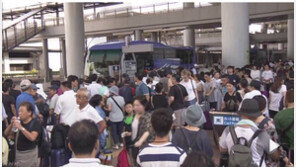 간사이공항 탈출자 사연 ‘먹먹’…“하와이 결혼식 취소·첫 해외여행 무산”