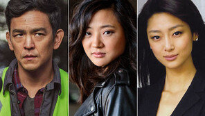 존 조·미셸 라·사라 손…할리우드는 지금 ‘아시안 어거스트’