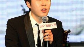 무릎 십자인대 파열 장범준 10일 의병 제대…5개월 앞당겨