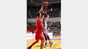 선장 잃은 농구대표팀의 행보는?