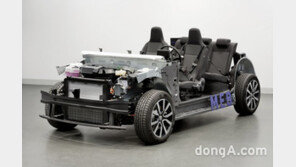 폴크스바겐, 전기차 플랫폼 ‘MEB’ 최초 공개… 내년 ‘ID 시리즈’ 생산