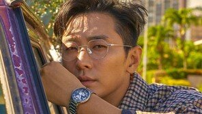 ‘깊어진 눈빛’ 주지훈, 하와이서도 빛난 시크 매력