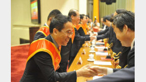 이랜드, 중국 자선 분야 최고 상 ‘중화자선상’ 수상… 韓 기업중 유일