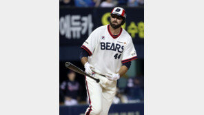 두산, 반 슬라이크 방출…타율 0.128