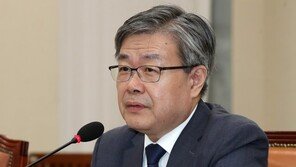 환노위, 이재갑 고용부장관 후보자 인사청문보고서 채택