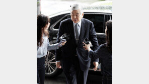 조양호 회장 16시간 검찰 조사…“성실히 조사 임했다”