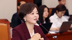 국회, 진선미 여가부 장관 후보자 청문보고서 ‘적격’ 채택