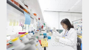 GC녹십자, 혈액제제 美 FDA 허가 지연… “시각차 극복이 관건”