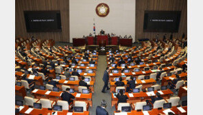 ‘선거 이슈’ 없는 추석…여야 ‘밥상머리 민심’ 공략은?