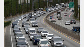 ‘민족 대이동’ 첫날밤 11시 원활…22일 오전 4시 정체시작