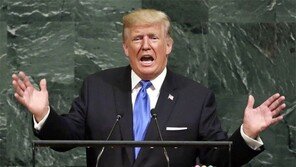 작년 유엔서 “北 완전 파괴” 경고 쏟아냈던 트럼프… 25일 유엔 연설선‘대북 러브콜’ 보내나