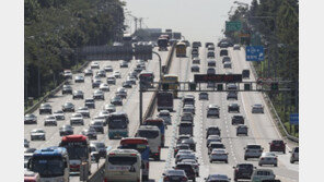 “지난해 명절 고속도로 쓰레기 무단투기, 연평균 2배 넘어”