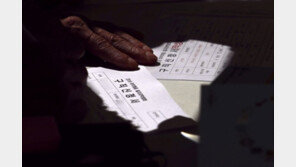 고용시장서 소외되는 40대…경제활동참가율 7개월째 감소