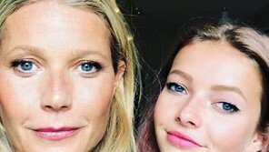 기네스 펠트로, 딸과 함께 찰칵 ‘모전여전 미모’