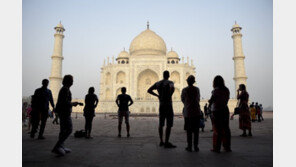 인도 대법원 “간통은 범죄 아니다” 식민통치 시절 법률 무력화
