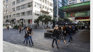 도심에 車도로 없애고… 걷기 좋은 길 1400개 만들고