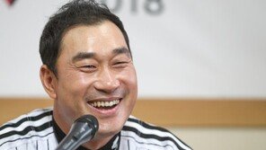 ‘은퇴’ 봉중근 “봉의사 별명 가장 뿌듯…울지 않겠다”