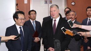 이도훈-비건, 뉴욕서 세차례 협의…“북미협상 긴밀 소통”