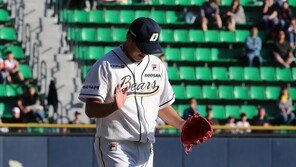 ‘이용찬 완투’ 두산, LG전 17연승 행진…롯데, LG 제치고 7위 점프