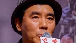 [연예뉴스 HOT4] 김지운 감독, 佛문화예술 훈장 받아