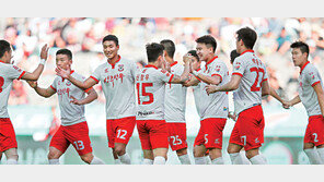 “남들만 웃게 하고… 서울, 정신 차려”