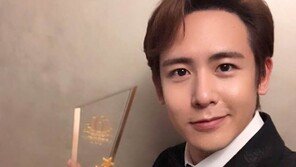 닉쿤, 태국서 ‘아시아 슈퍼스타상’ 수상 “팬들 고마워”