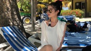 티아라 출신 지연, 휴가지서 수영복 패션…가녀린 몸매