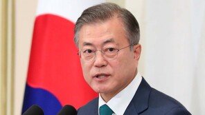 ‘이제 평화의 시대로’…국군 70돌에 새 역사 강조한 文대통령