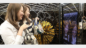 롯데百, 伊브랜드 ‘보테가베네타’ 팝업스토어 열어