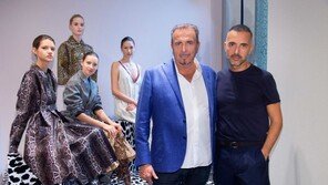 알칸타라, 여성복 컬렉션 공개… 토즈(TOD’S) 출신 디자이너 참여