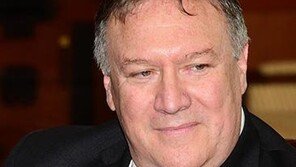 폼페이오, 대북 제재 완화 분명한 선긋기…“시간 게임 하지 않을 것”