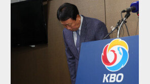 선동열 감독 “오지환 선발, 청탁·불법행위 없어…모두 내 잘못이다”