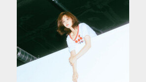 수영, 유리 솔로앨범 적극 홍보…훈훈한 ‘소녀시대 우정’