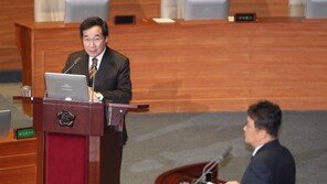 정부, 최저임금 보완책 마련 고심…“많이 고민하고 있다”