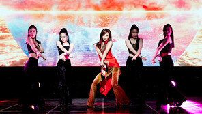 솔로 데뷔 유리 “농염한 매력에 빠져봐요”