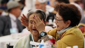 통일부 “이산가족 3만1367명 생사확인 희망”