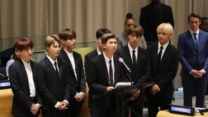 방탄소년단, 우리말살리는겨레모임 ‘우리말 으뜸 알림이’ 영예
