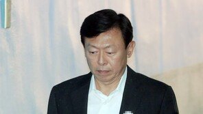 ‘자유 찾은’ 신동빈 롯데 회장, 제2 개혁 청사진 내놓나…일본行 언제?